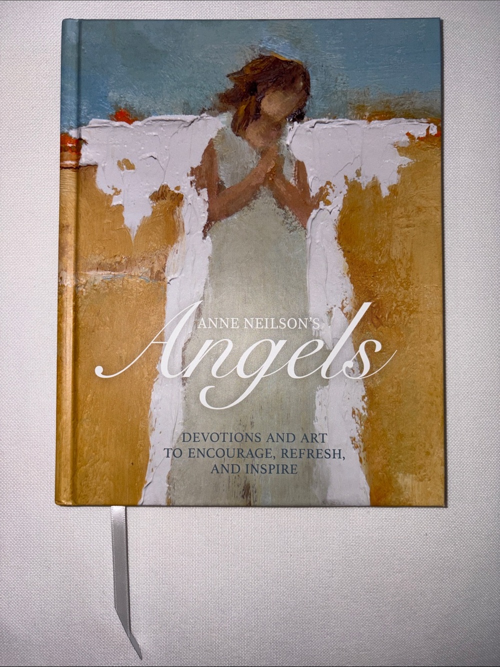 Anne Nelson's Angels Hardcover Devotional